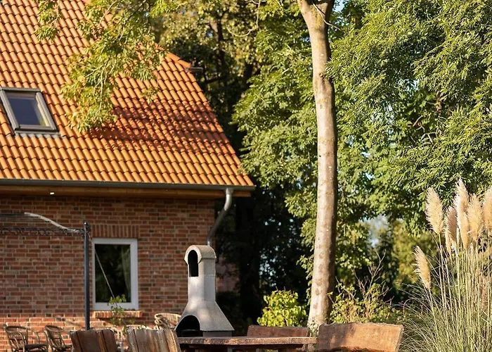 Schulgartenhaus * Damshagen